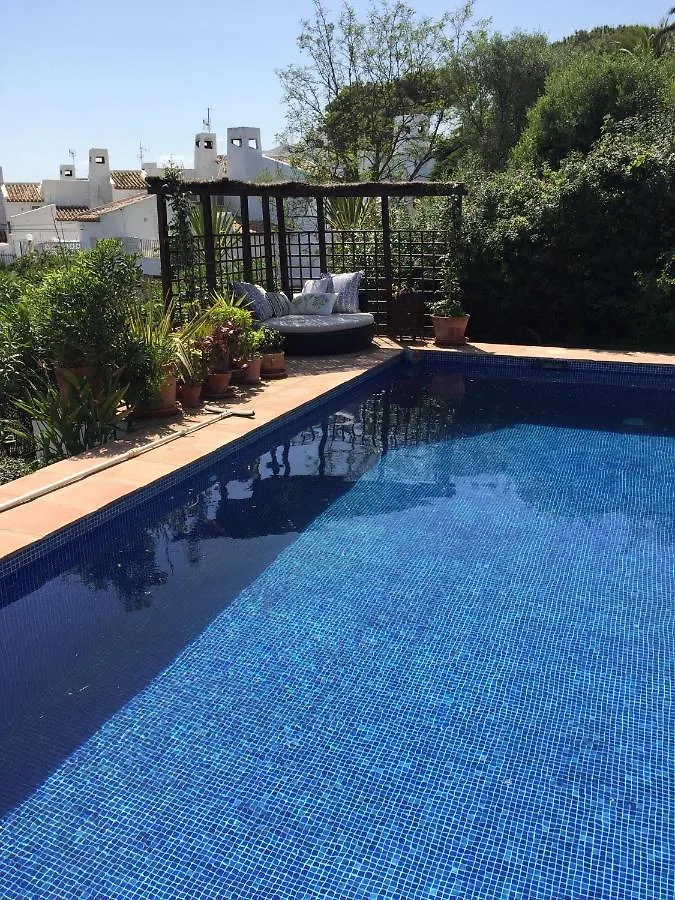 Alojamento de Acomodação e Pequeno-almoço Casa Bahia De Casares Acomodação com café da manhã